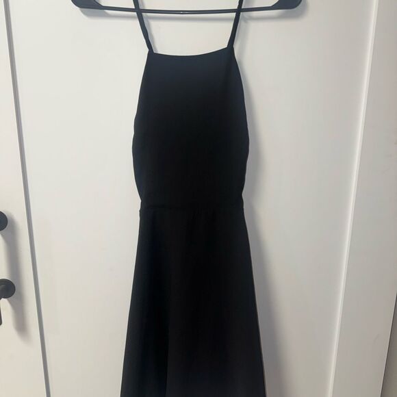 Audrey Black Backless Dress - Picture 2 of 4